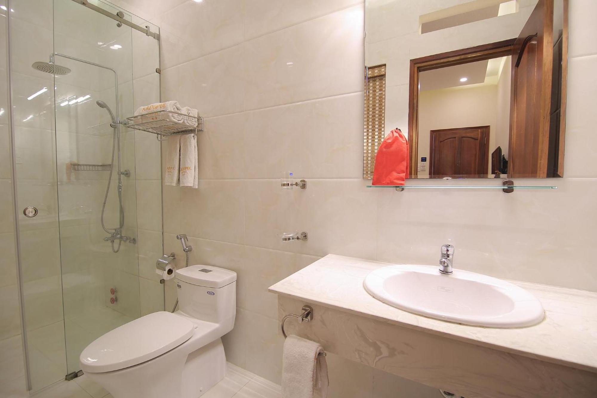 Kadupul Hotel Nguyen Thai Son Bandar Ho Chi Minh Bilik gambar